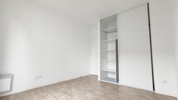 Appartement à louer 3 pièces 69.75m²