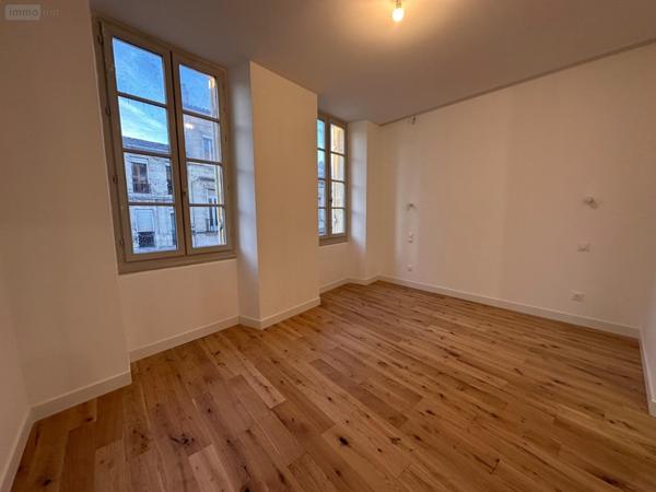 Maison à vendre à Bordeaux en Gironde (33000), ref : 022/1177   
Saint Nicolas