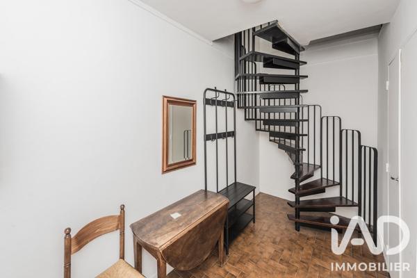 Location studio 9 m² Cergy