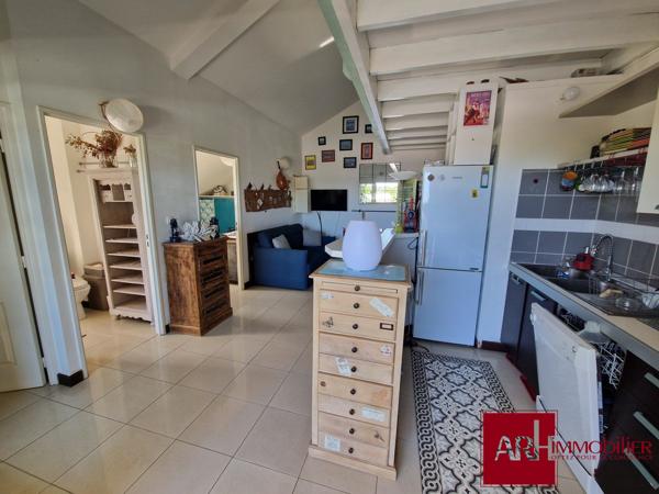A LOUER APPARTEMENT T3 MEUBLÉ LA SALINE LES BAINS PROCHE PLAGE