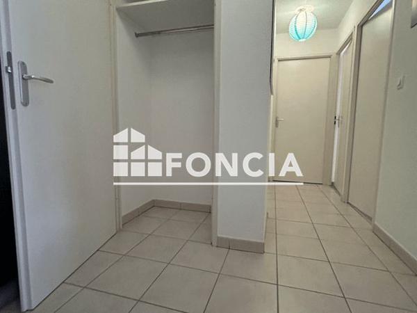 Location Appartement 3 pièces 64.98 m² - 11 RUE NOELAS Roanne 42300