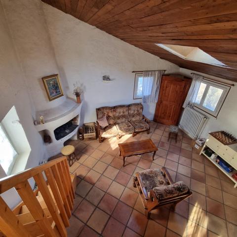 Maison en pierre à EOURRES (05300)