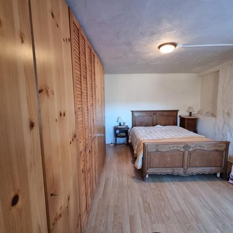 Maison en pierre à EOURRES (05300)