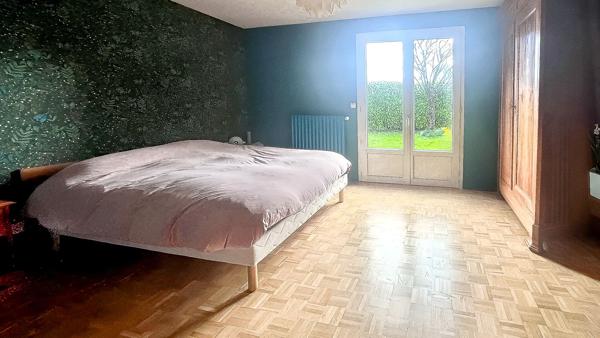 Maison Sainte Soulle 5 pièce(s) - 4 chambres & bureau - 1400 m2 de parcelle, Sainte soulle 17220