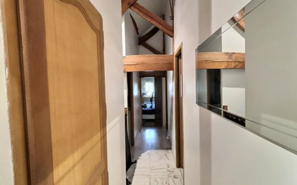 Maison à vendre    3 pièces •  Fontenay-le-Vicomte