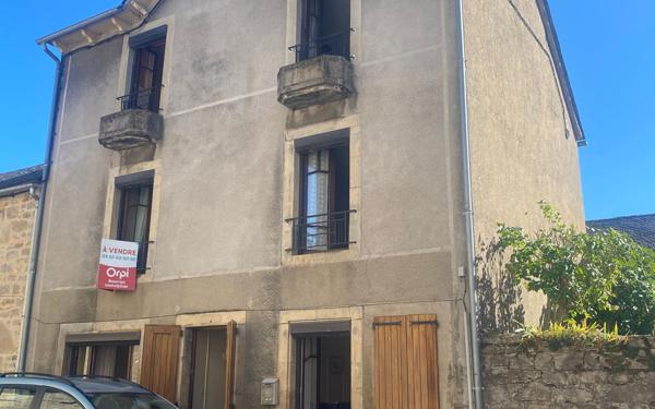 Maison à vendre    5 pièces •  Recoules-Prévinquières
