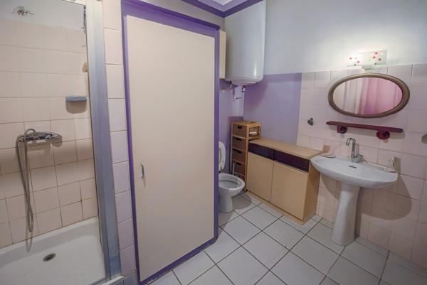 Vals-les-Bains (07600) Ensemble immobilier – 2 logements dans la même copropriété – Vals-les-Bains