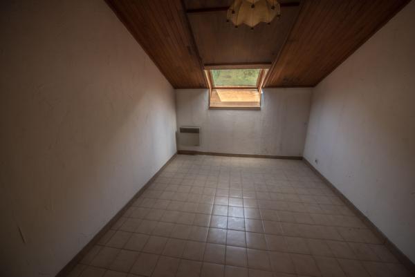 Vals-les-Bains (07600) Ensemble immobilier – 2 logements dans la même copropriété – Vals-les-Bains