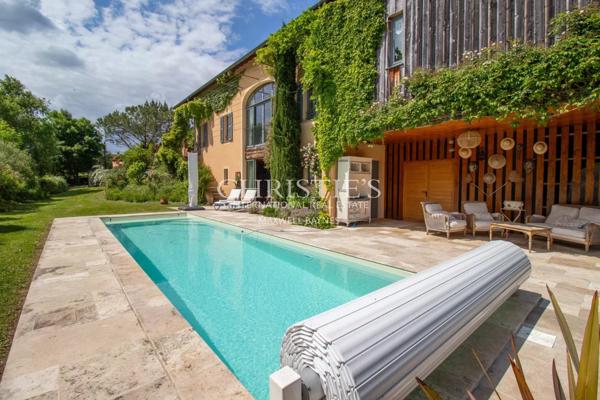 Propriété Époustouflante Signée par un Architecte, Avec Piscine, 35 minutes de Bordeaux