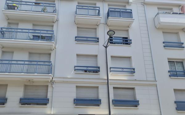 Appartement à louer    3 pièces •  Bordeaux