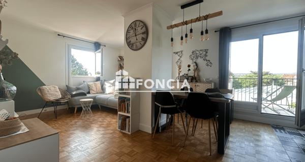 Location Appartement 3 pièces 61.04 m² - Chatou 78400