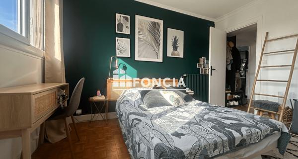 Location Appartement 3 pièces 61.04 m² - Chatou 78400