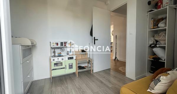Location Appartement 3 pièces 61.04 m² - Chatou 78400