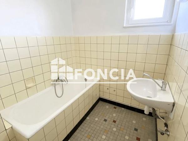 Location Appartement 4 pièces 74.36 m² - 11 RUE PAUL SIMMINGER Montigny Les Metz 57950