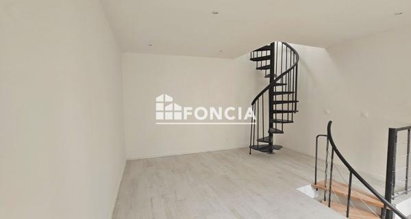 À vendre Immeuble 165.35 m² - Le Port-marly 78560