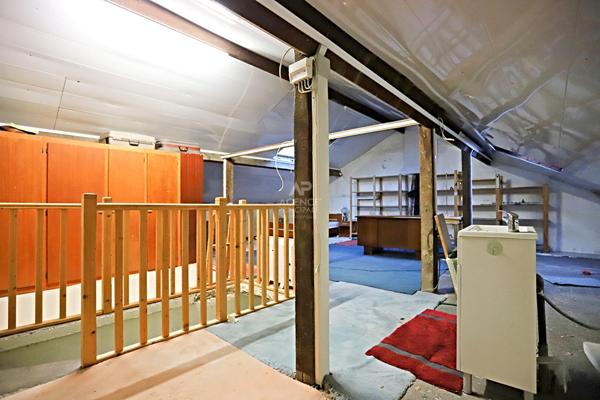 Maison Nanterre 5 pièce(s) 100m2 €549 000 ** - Référence 15340
