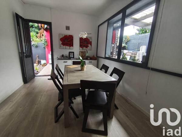 Maison à vendre 6 pièces 140 m² Le Tampon
