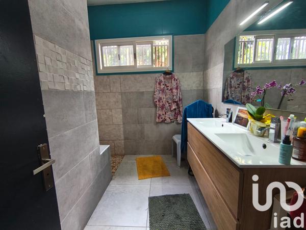 Maison à vendre 6 pièces 140 m² Le Tampon