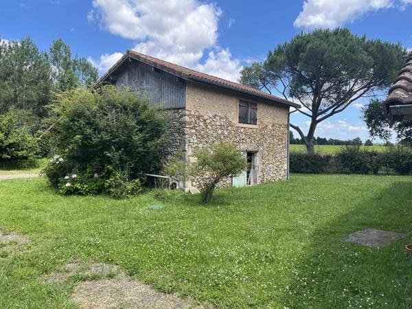 Maison à vendre |  Coudures |  9 pièces | 287 m²