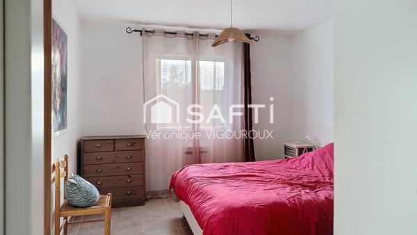 Villa moderne et lumineuse dans quartier résidentiel