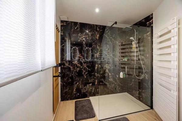 Vente Maison 8 pièces 183 m2 à Ozoir-la-Ferrière