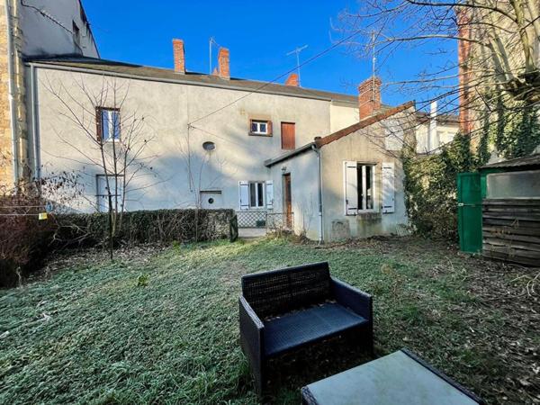 Immeuble Fourchambault 200m² - 2 appartements - Jardin