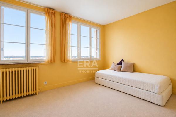 4  pièces 73 m² - LUMINEUX - SANS VIS À VIS - BALCON