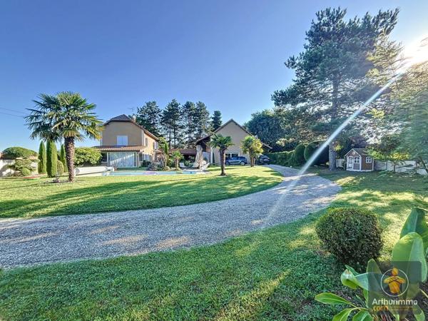 Vente Maison 6 pièces 210 m2 à Soleymieu