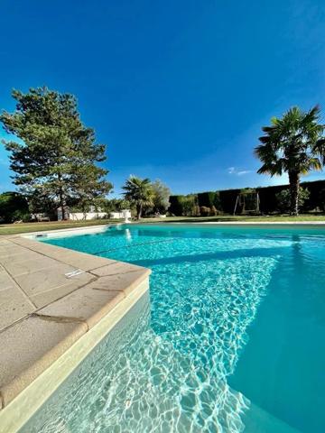 Vente Maison 6 pièces 210 m2 à Soleymieu