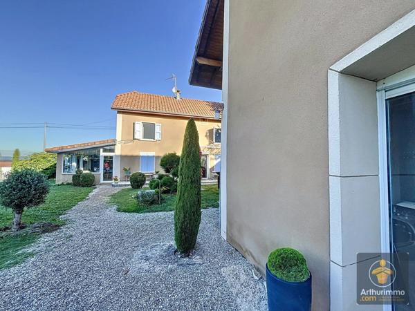 Vente Maison 6 pièces 210 m2 à Soleymieu
