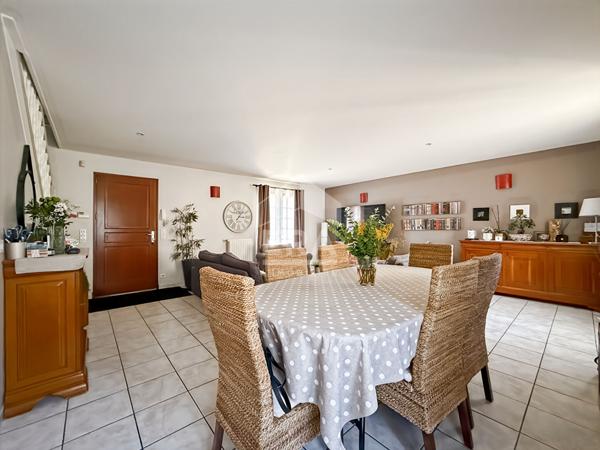 Maison à Etampes 6 pièce(s)  à vendre