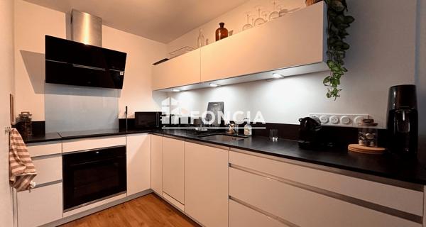 À vendre Appartement 3 pièces 73.85 m² - Vannes 56000
