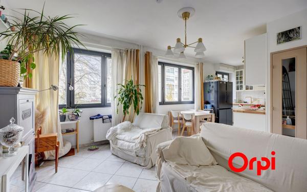 Appartement à vendre    2 pièces • 53 m2 Lyon 7