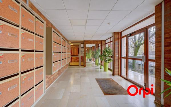 Appartement à vendre    2 pièces • 53 m2 Lyon 7