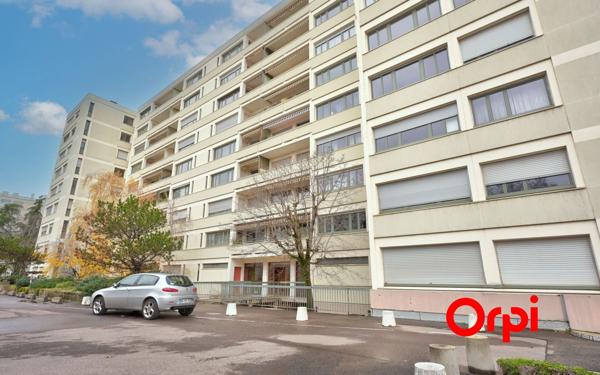 Appartement à vendre    2 pièces • 53 m2 Lyon 7