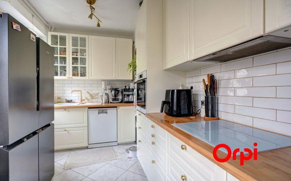 Appartement à vendre    2 pièces • 53 m2 Lyon 7