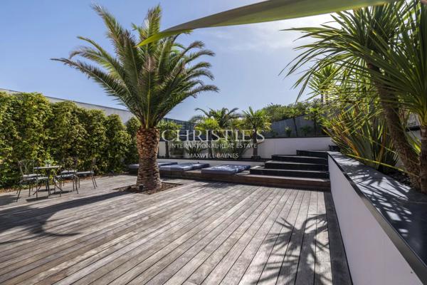 CHATELAILLON-PLAGE –  CONTEMPORAINE DE CARACTERE AVEC VUE ET PISCINE