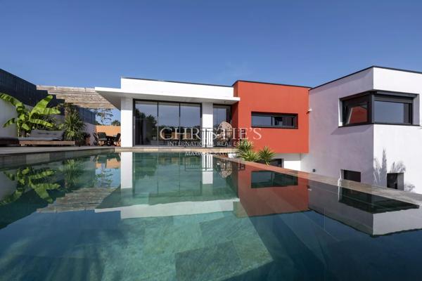 CHATELAILLON-PLAGE –  CONTEMPORAINE DE CARACTERE AVEC VUE ET PISCINE