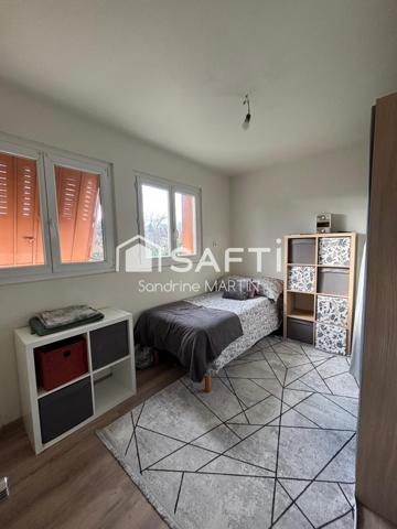 Maison T6, 140m2, 5 chambres, 2 sdb, 2 wc