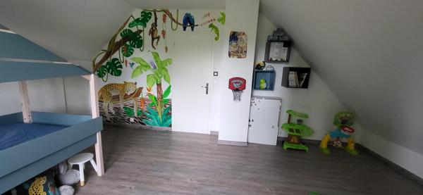 Magnifique maison à Boron avec grand terrain clos