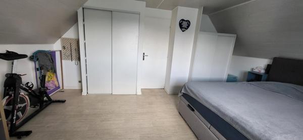 Magnifique maison à Boron avec grand terrain clos