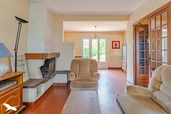 Maison à vendre 269 747 € Carbon-Blanc 4 p 103 m² DPE D