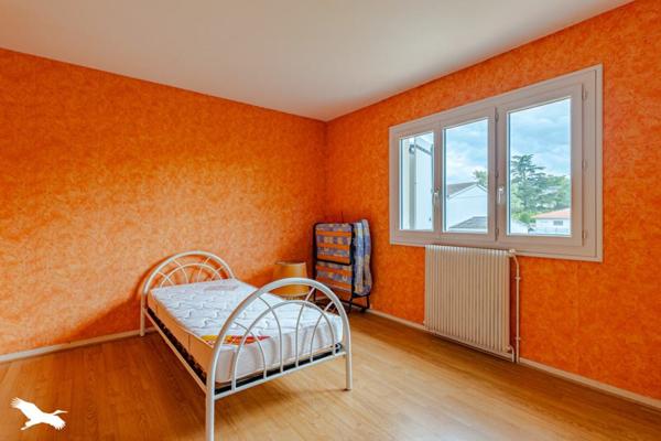 Maison à vendre 269 747 € Carbon-Blanc 4 p 103 m² DPE D
