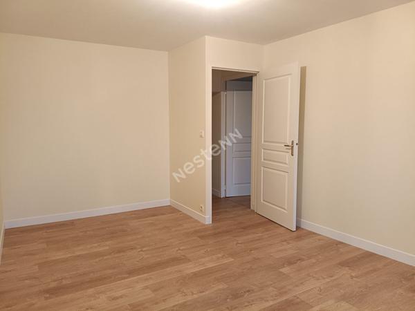 Maison dans le bourg de la Chaussaire