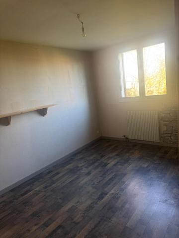 Maison à ROCHE-LA-MOLIERE, 42230 - 4 pièces 101m²