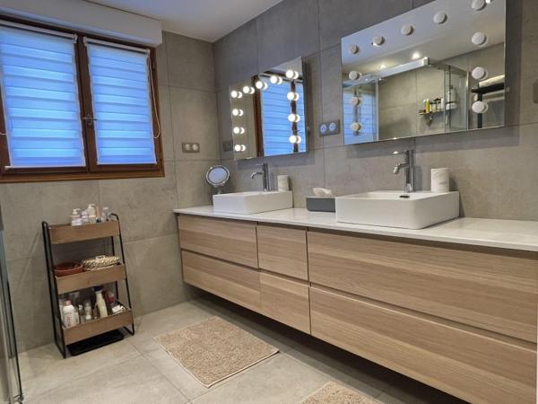 Vente / Maison avec dépendance