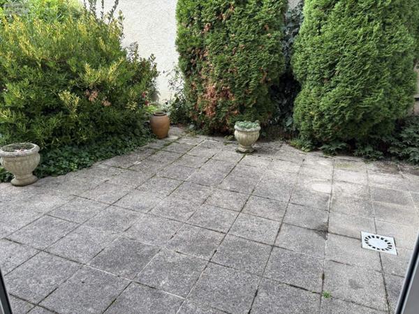 Maison à vendre à Saint-Calais dans la Sarthe (72120), ref : 101/1963