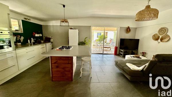 Maison à vendre 5 pièces 105 m² L'Étang-Salé