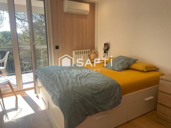 A pied commerces, écoles et transports