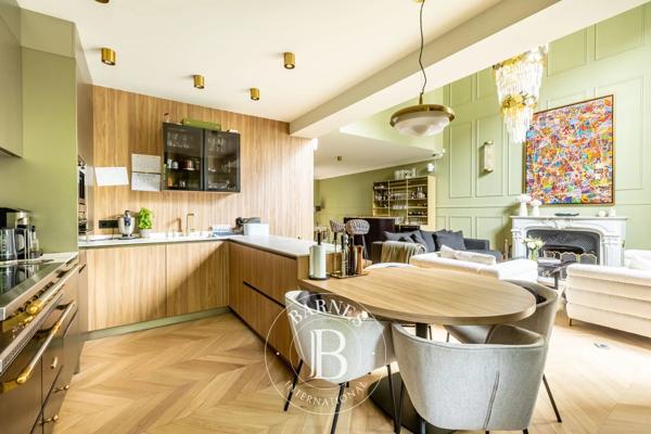 Neuilly-sur-Seine, Maison 5 Chambres -  389 m² à vendre